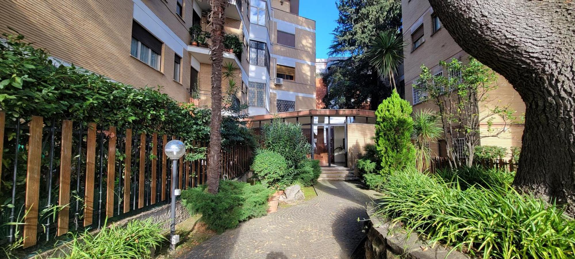 Bnb Rooms And Comfort Roma Exterior foto